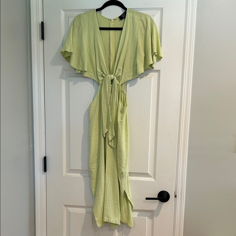 Vici Cut-Out Lime Midi Dress